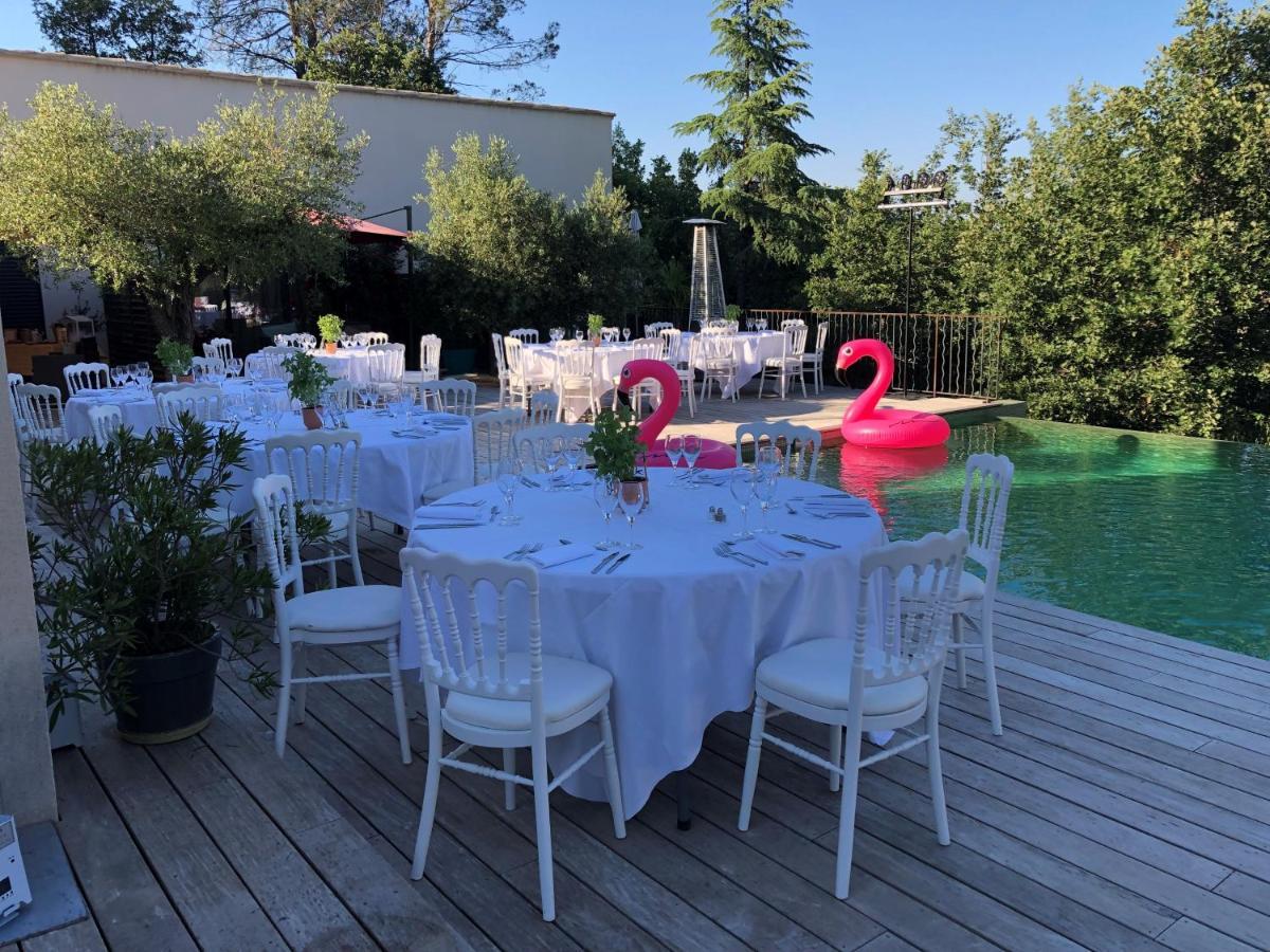 Sous Les Oliviers - Piscine Chauffee - Studios De Standing Tout-Equipes Saint-Maximin Exterior foto