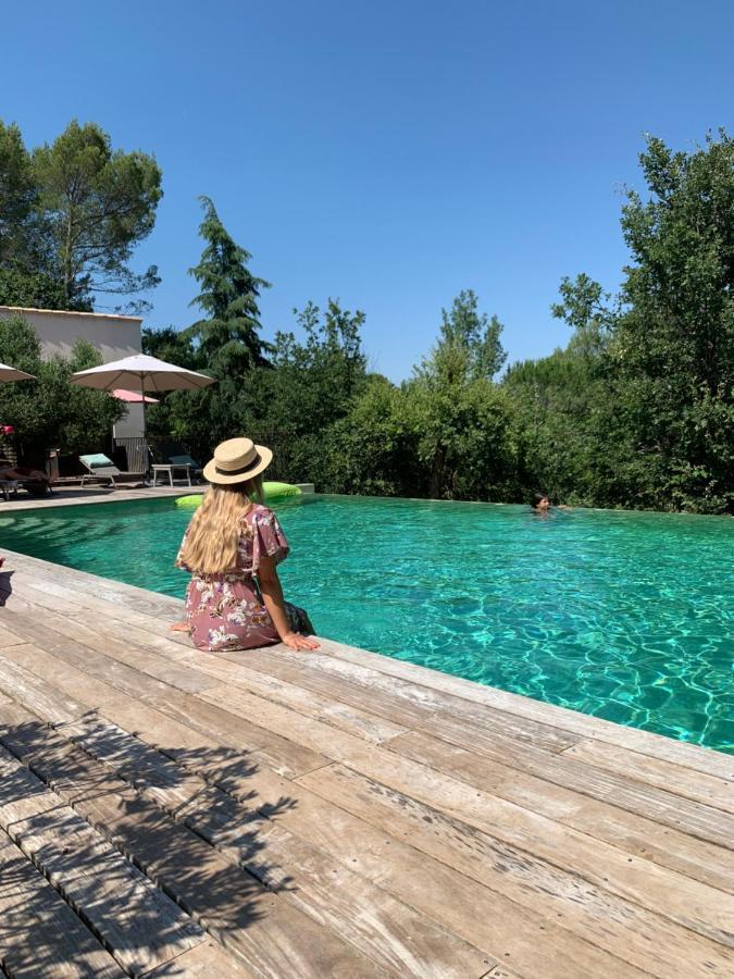 Sous Les Oliviers - Piscine Chauffee - Studios De Standing Tout-Equipes Saint-Maximin Exterior foto